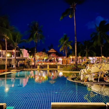 Palm Galleria Resort-SHA Extra Plus Khao Lak Esterno foto