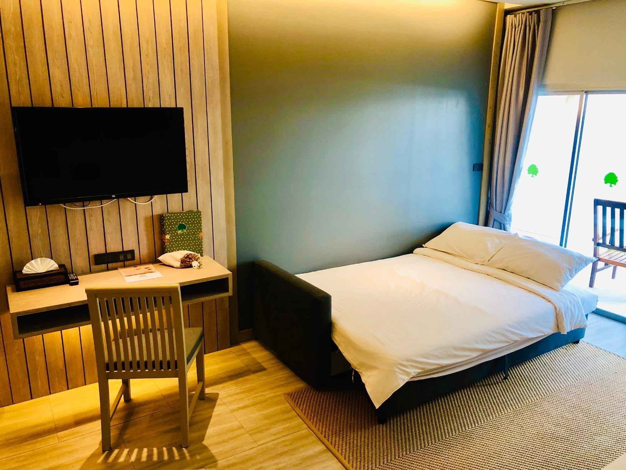 Palm Galleria Resort-SHA Extra Plus Khao Lak Esterno foto
